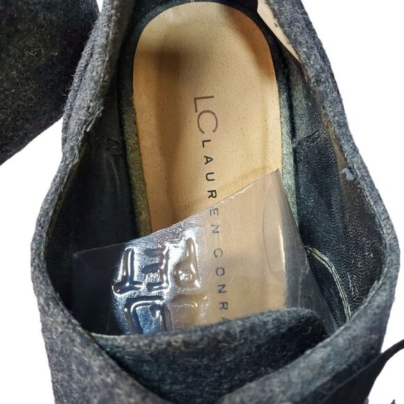 LAUREN CONRAD flannel wool heels 10 - Picture 3 of 7